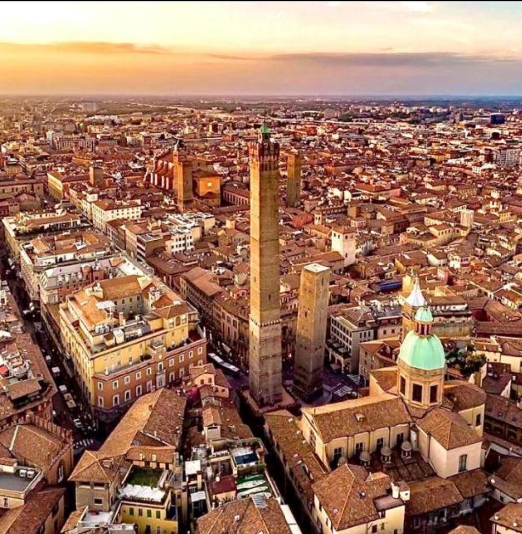 Bologna Apartment ภายนอก รูปภาพ
